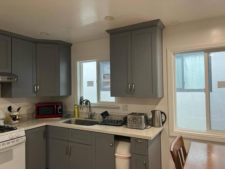 Affordable Private Rooms With Shared Bath Kitchen Near Sfo เดลีซิตี ภายนอก รูปภาพ