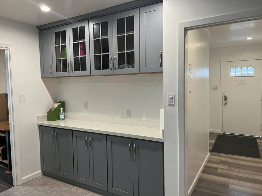 Affordable Private Rooms With Shared Bath Kitchen Near Sfo เดลีซิตี ภายนอก รูปภาพ